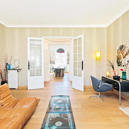 アパート Palais Area: Modern 4 Bedrooms/ 4 Baths *